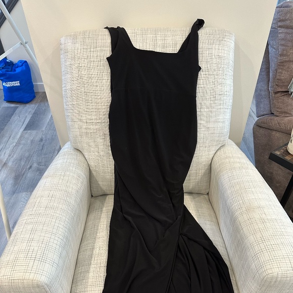 Club L London Dresses & Skirts - Club L Black Maternity Dress, worn once